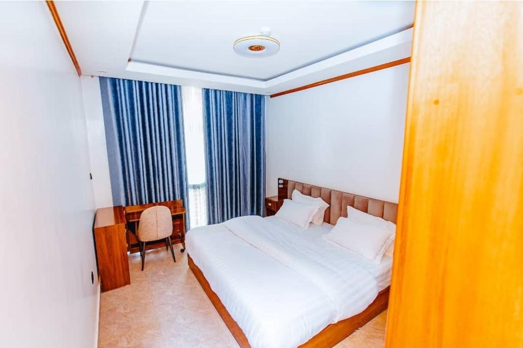 Bright Hotels and Apartment